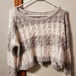 Abercrombie and Fitch White and Gray Pullover Crop Hoodie (Medium)
